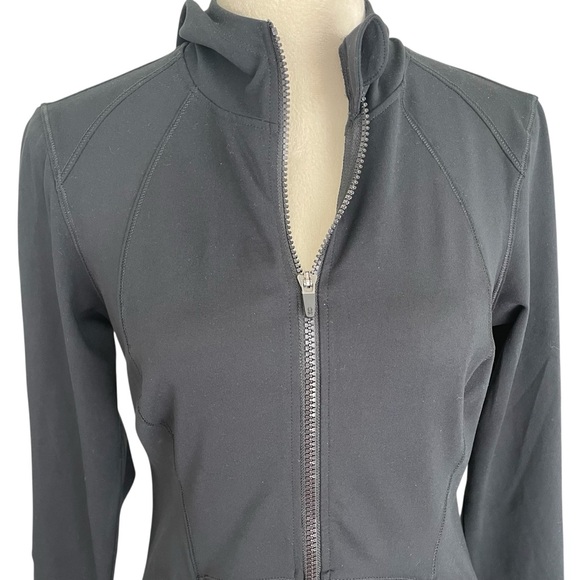 Spyder Active Women’s Jacket Sz M Hoodie Stretch Thumb Holes Zip Pockets Outdoor - Picture 5 of 12